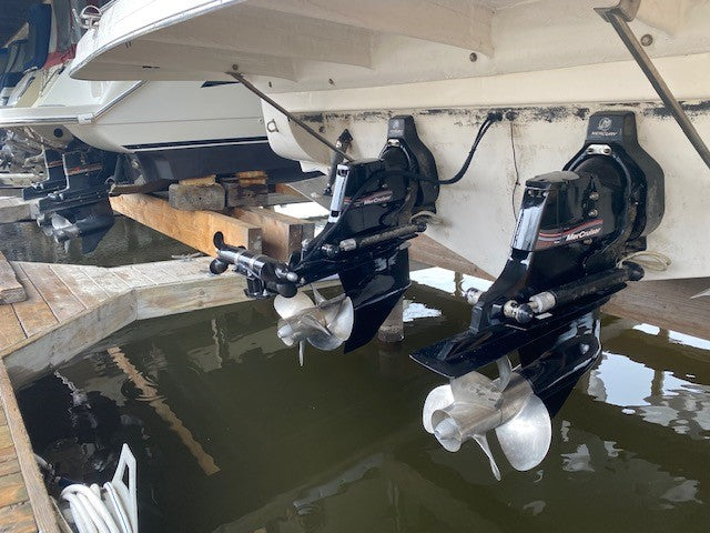 ST340-OB Outboard + Sterndrive Mounted Stern Thruster